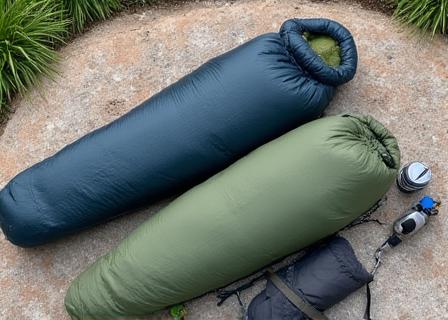 Equipo ultraligero minimalista para trekking
